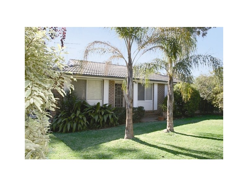 38   Donohue Street, Kings Park NSW 2148