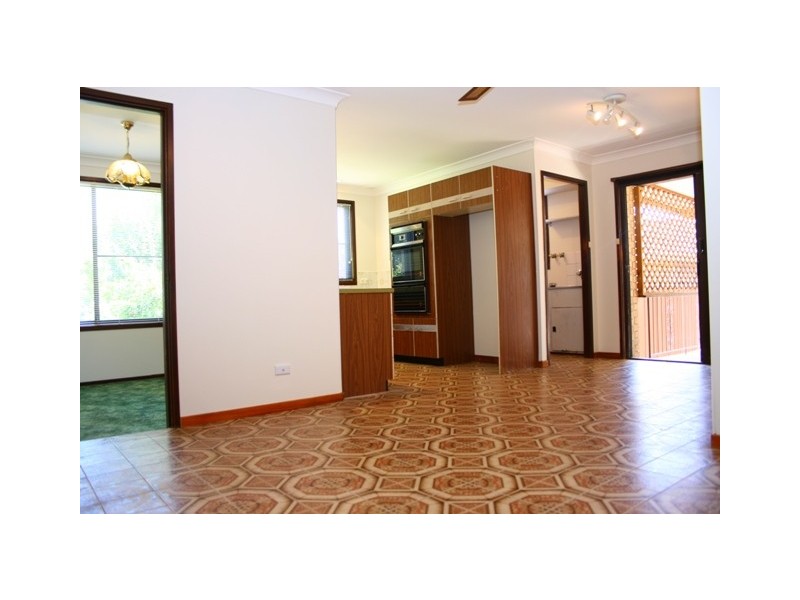 90  Madagascar Drive, Kings Park NSW 2148