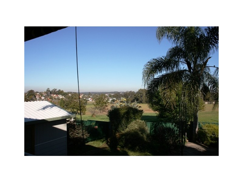 8  Yvonne Street, Seven Hills NSW 2147