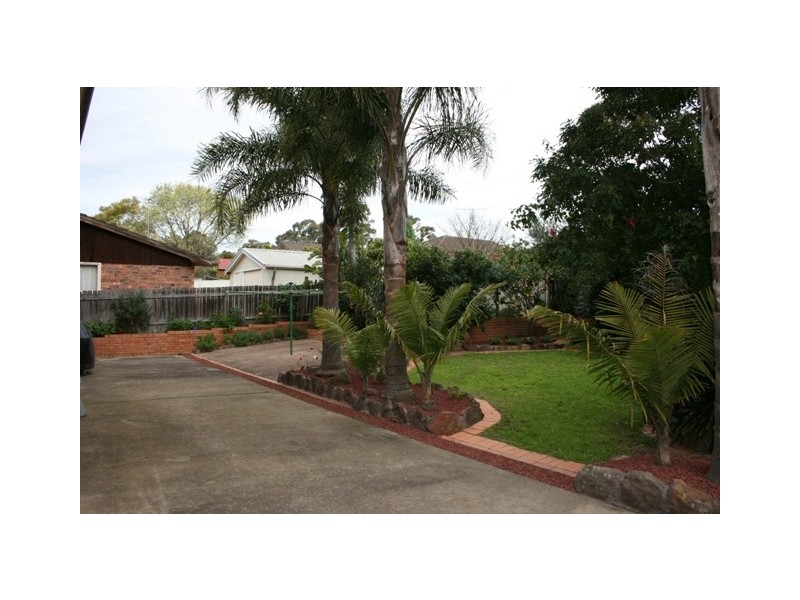 26 Collett Crescent, Kings Langley NSW 2147