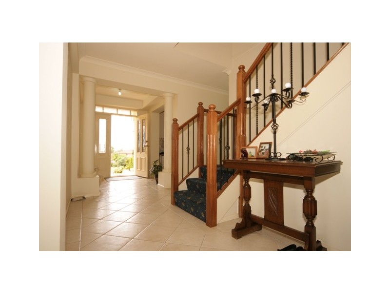 8 Stefie Place, Kings Langley NSW 2147