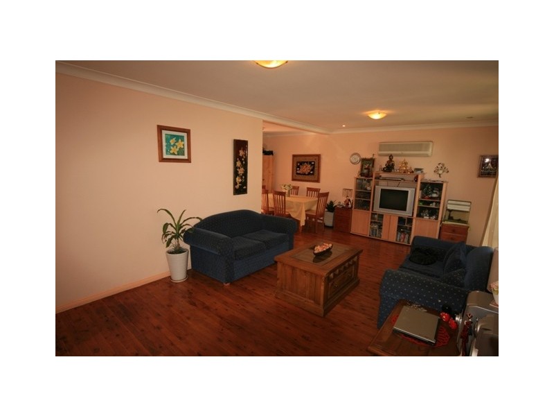 40  Elsom Street, Kings Langley NSW 2147