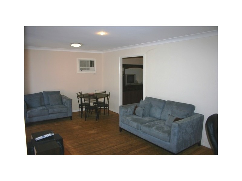 18   Gathrey Crescent, Kings Langley NSW 2147