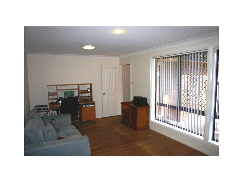 18   Gathrey Crescent, Kings Langley NSW 2147
