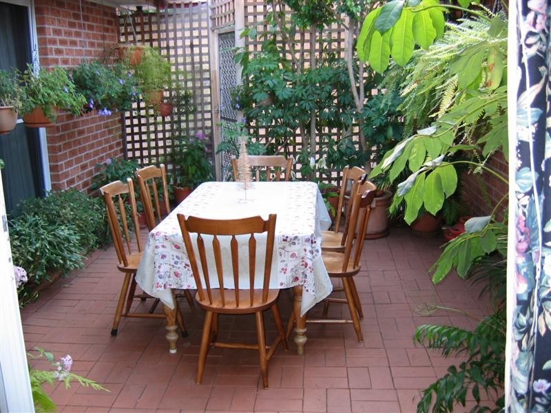 19 Gilbert Crescent, Kings Langley NSW 2147