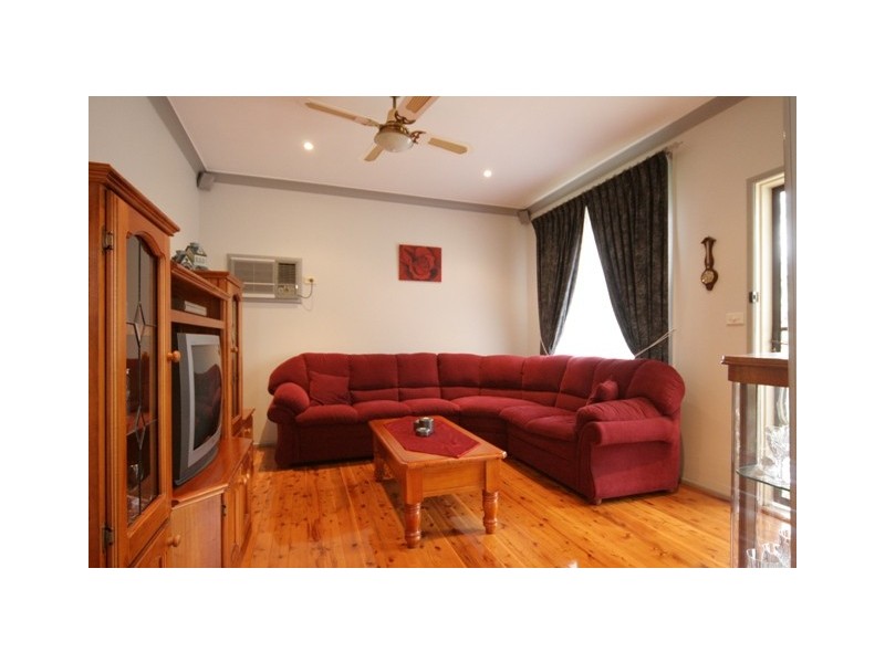 39  Christine Crescent, Lalor Park NSW 2147