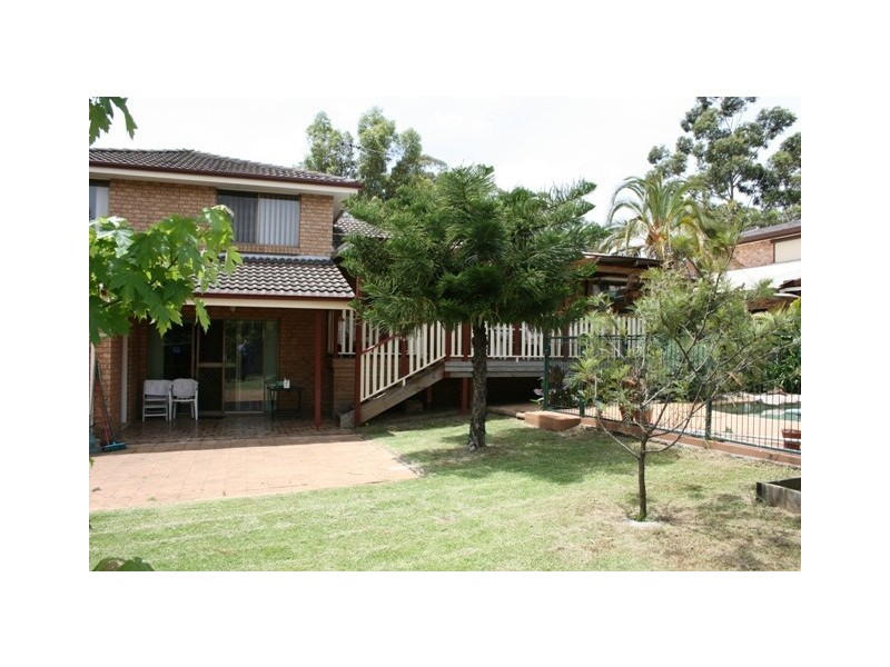 17 James Cook Drive, Kings Langley NSW 2147