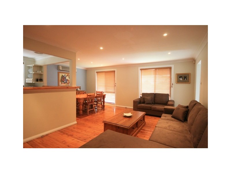 9  Guam Place, Kings Park NSW 2148