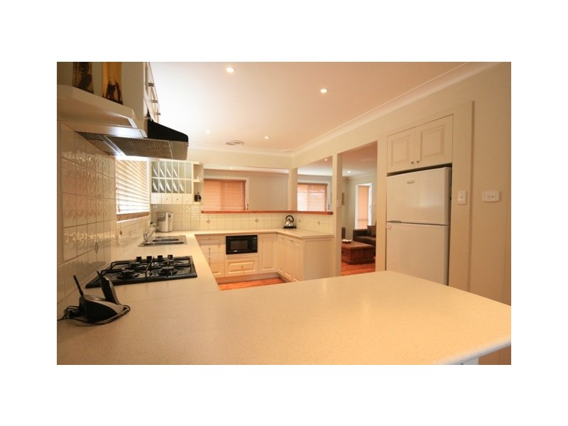 9  Guam Place, Kings Park NSW 2148