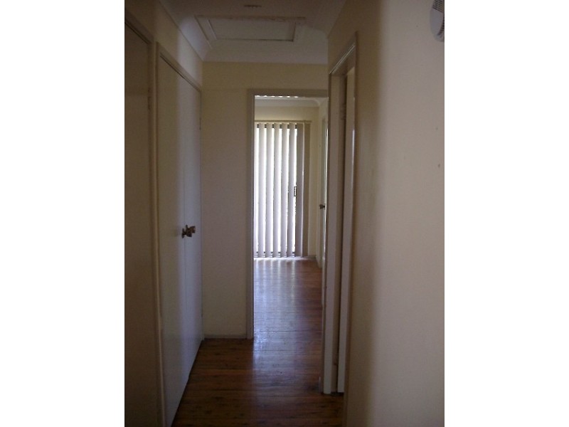 93 Faulkland Crescent, Kings Park NSW 2148