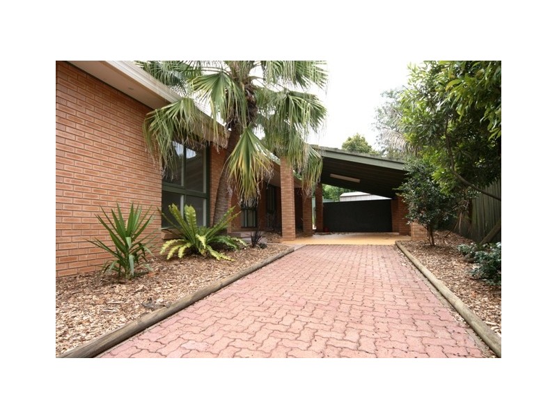 6 Buru Place, Kings Park NSW 2148