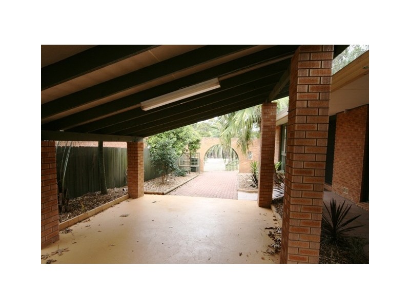 6 Buru Place, Kings Park NSW 2148