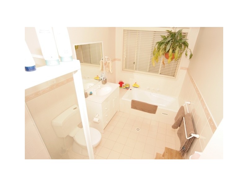 73   Donohue Street, Kings Park NSW 2148