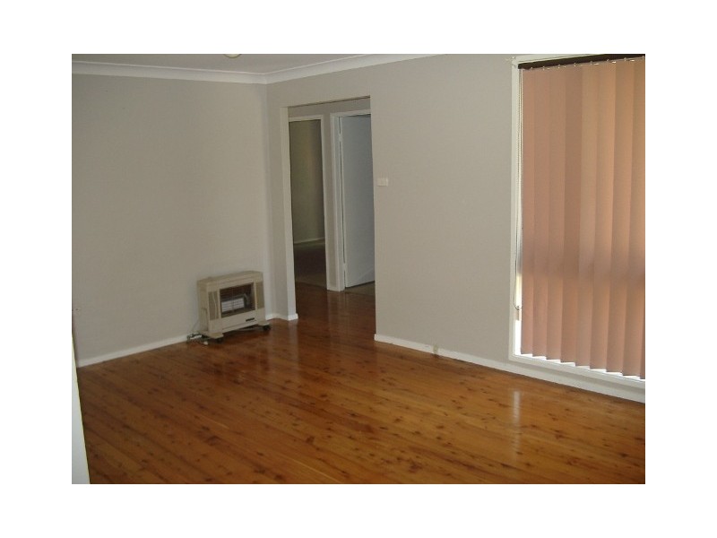 41  Faulkland Crescent, Kings Park NSW 2148