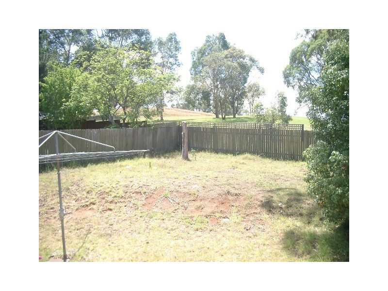 41  Faulkland Crescent, Kings Park NSW 2148
