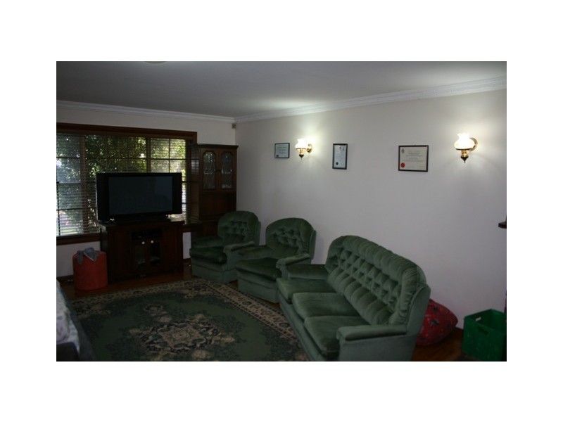 10 Sporing Avenue, Kings Langley NSW 2147