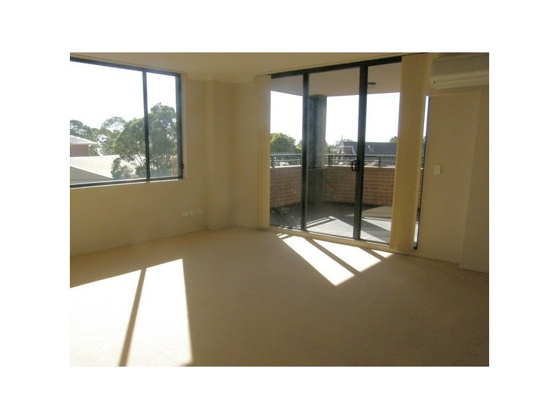 57 Queen St, Auburn NSW 2144