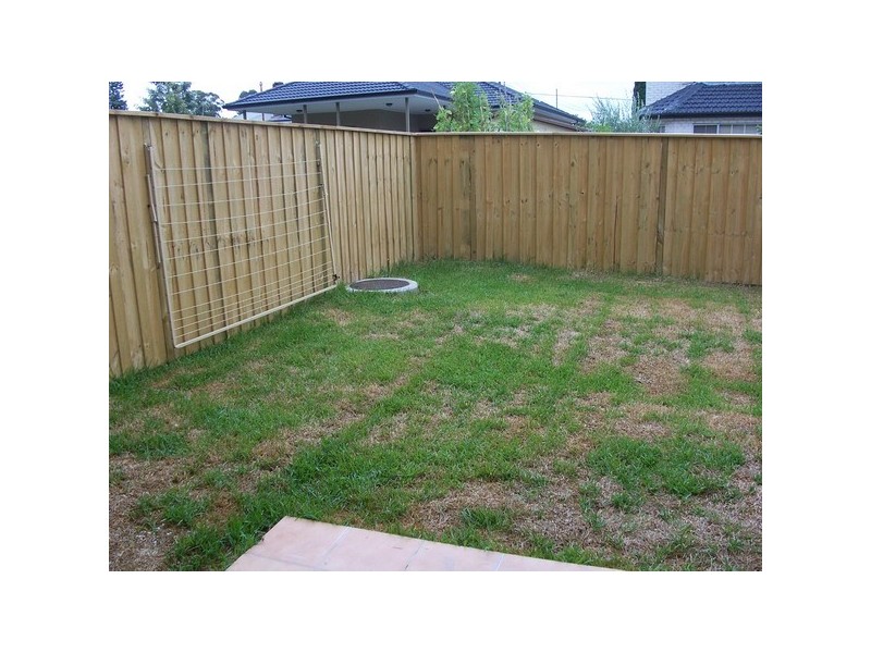 35 Deakin St, Silverwater NSW 2128