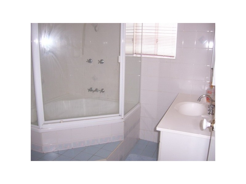 38 Cumberland, Auburn NSW 2144