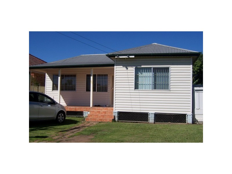 26 Willoughby St, Guildford NSW 2161