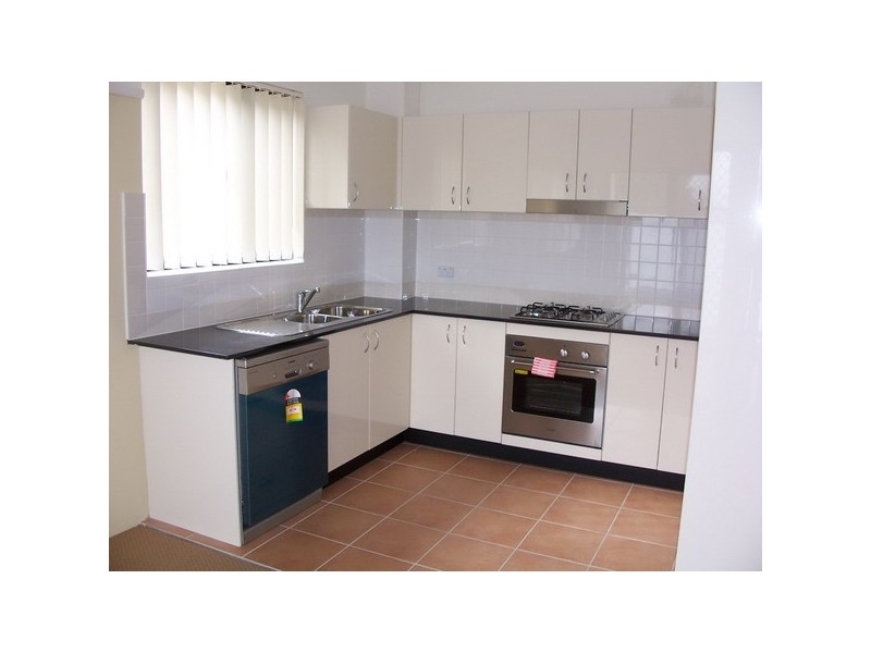 176 South Pde, Auburn NSW 2144