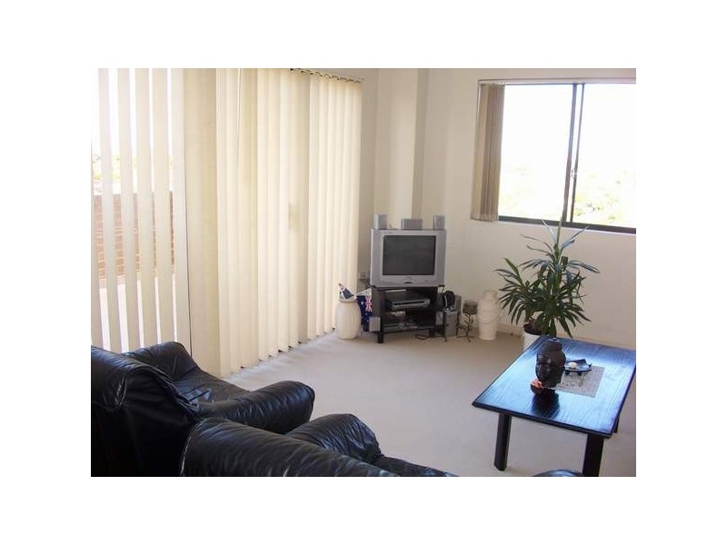 1/143 Parramatta Road, Concord NSW 2137