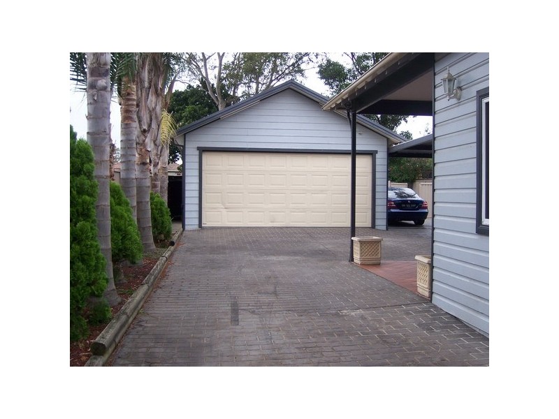 18 Talbot Rd, Guildford NSW 2161