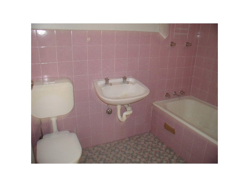 4/64 Station Rd, Auburn NSW 2144