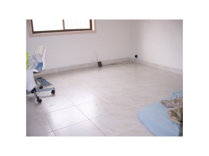 13 Hampstead Rd, Auburn NSW 2144