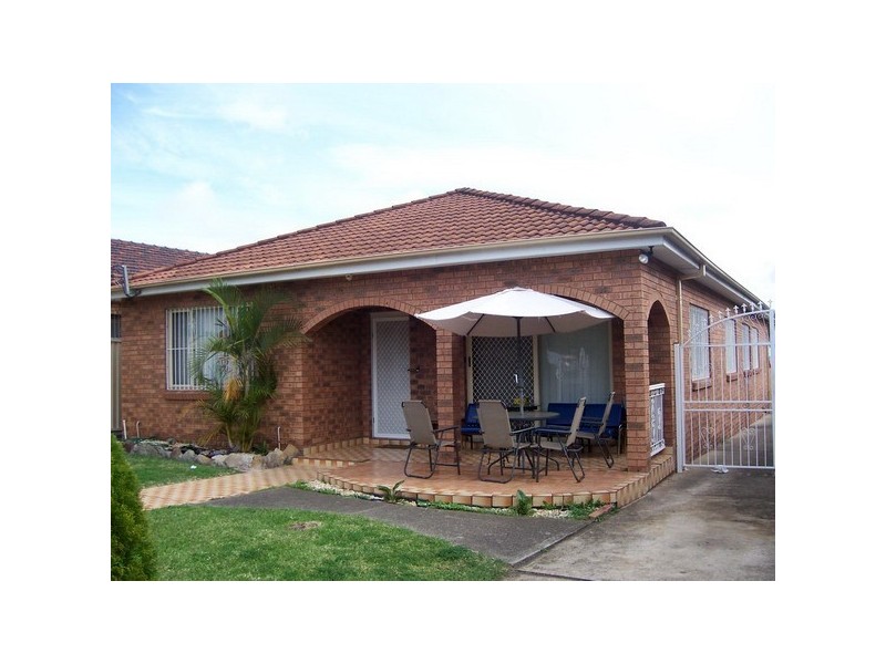 137 Cumberland Road, Auburn NSW 2144