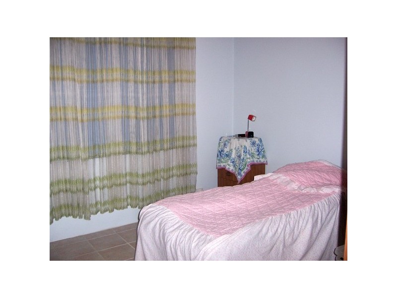 Level 1 2/35 The Crescent, Berala NSW 2141