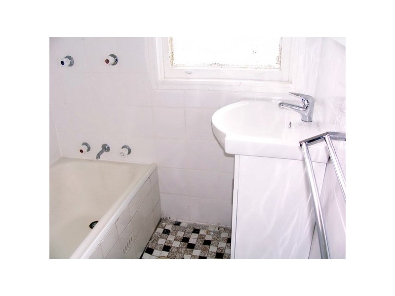 23 Byrnes Street, Granville NSW 2142