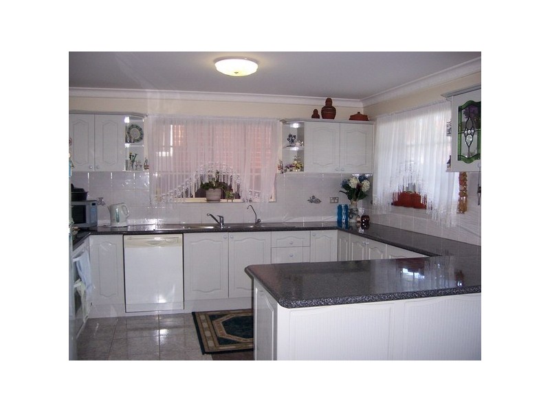 32 Cumberland Road, Auburn NSW 2144