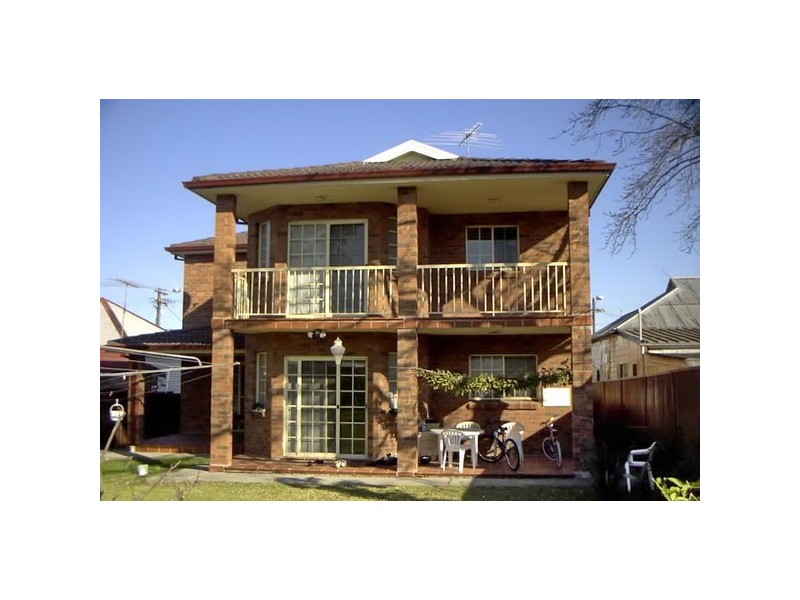 32 Cumberland Road, Auburn NSW 2144