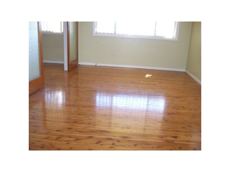 8 Cornwall Rd, Auburn NSW 2144