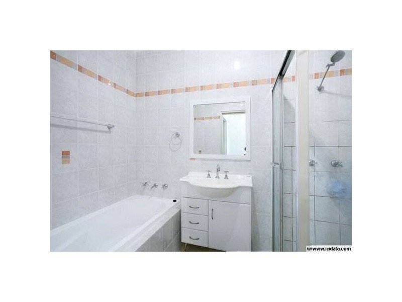 Level One  3/51-53 Cross Street, Guildford NSW 2161