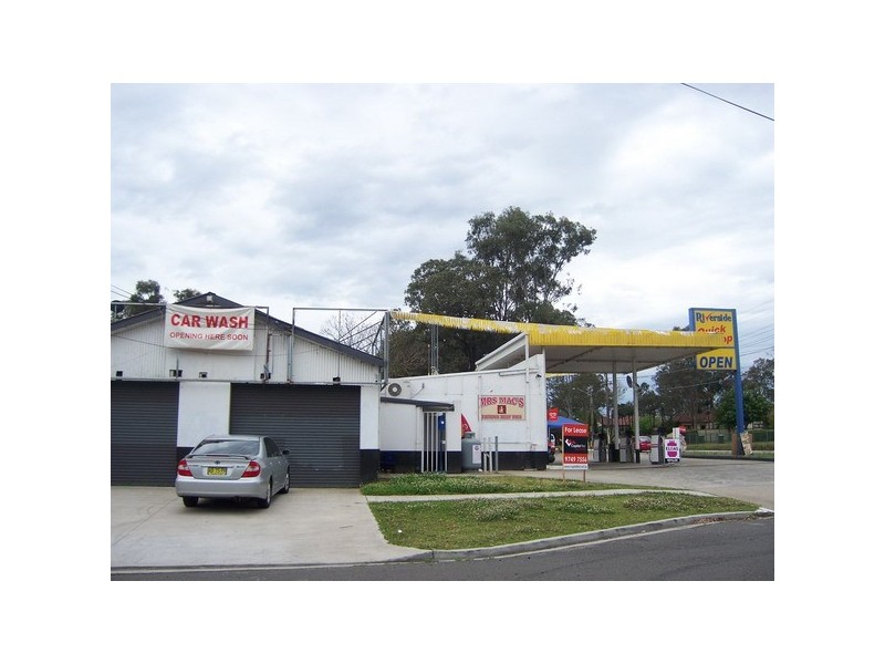 250-252 Henry Lawson Drive, Georges Hall NSW 2198