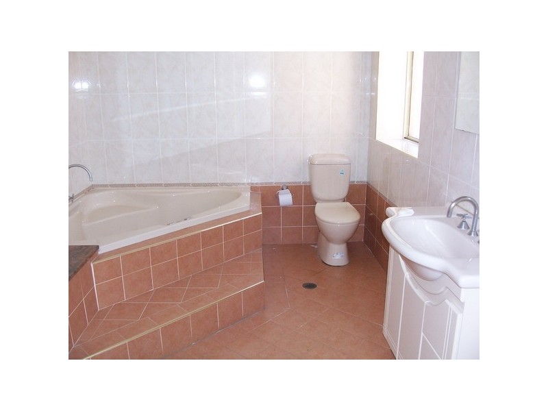 31 Chiswick Rd, Granville NSW 2142