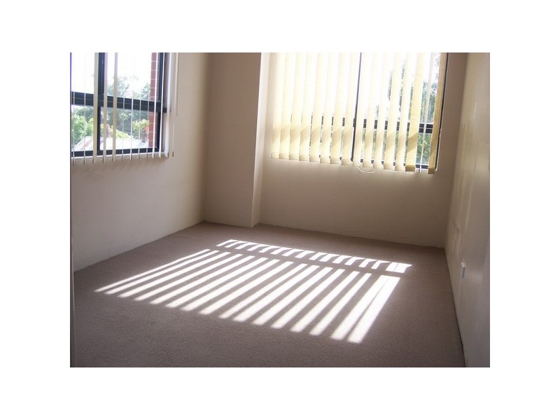 57 Queen St, Auburn NSW 2144