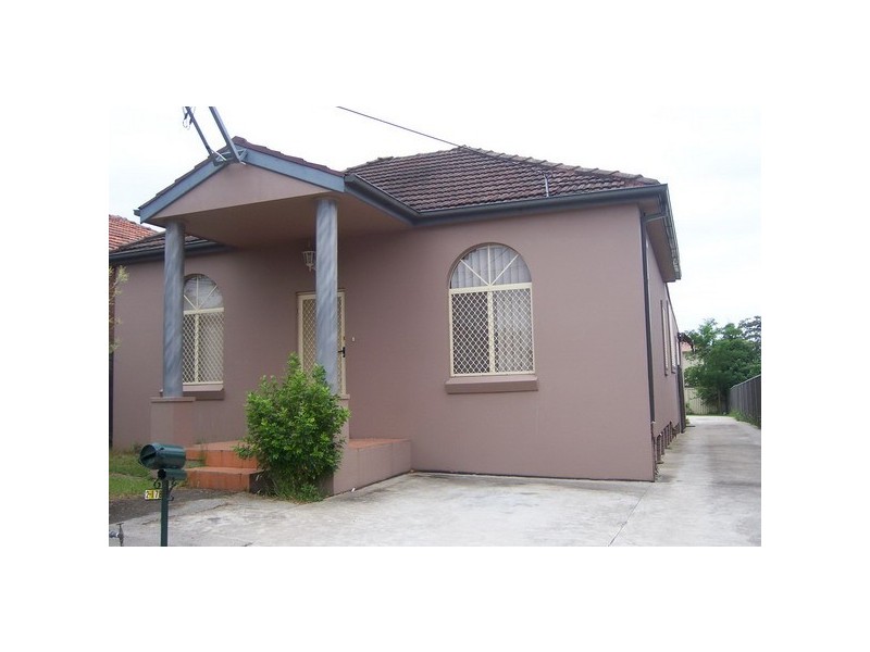 178 Auburn Rd, Auburn NSW 2144