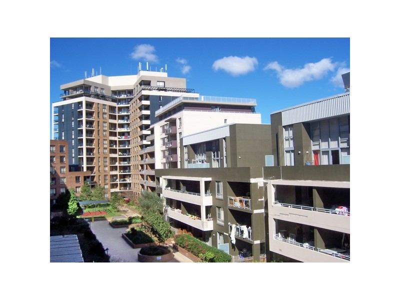 4313/57 Queen St, Auburn NSW 2144