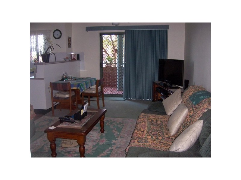 9/54 Amy St, Regents Park NSW 2143