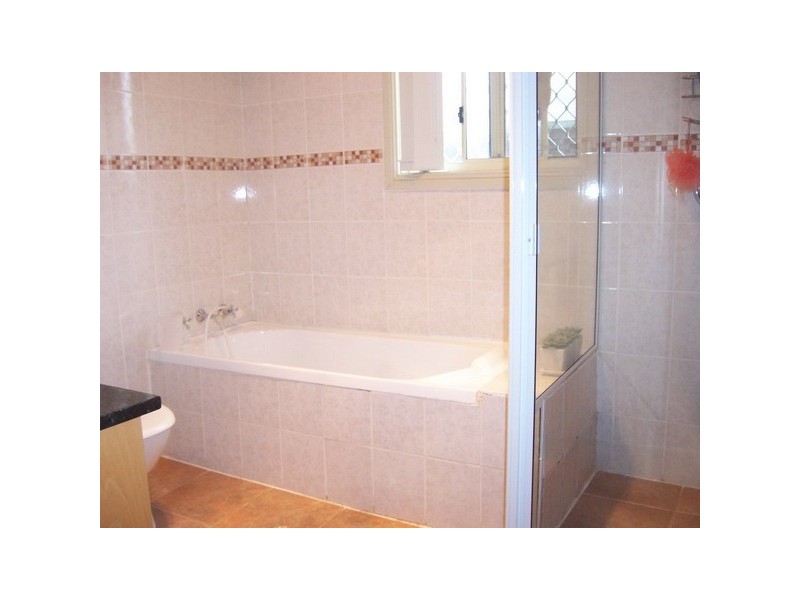 18 Elm Rd, Auburn NSW 2144