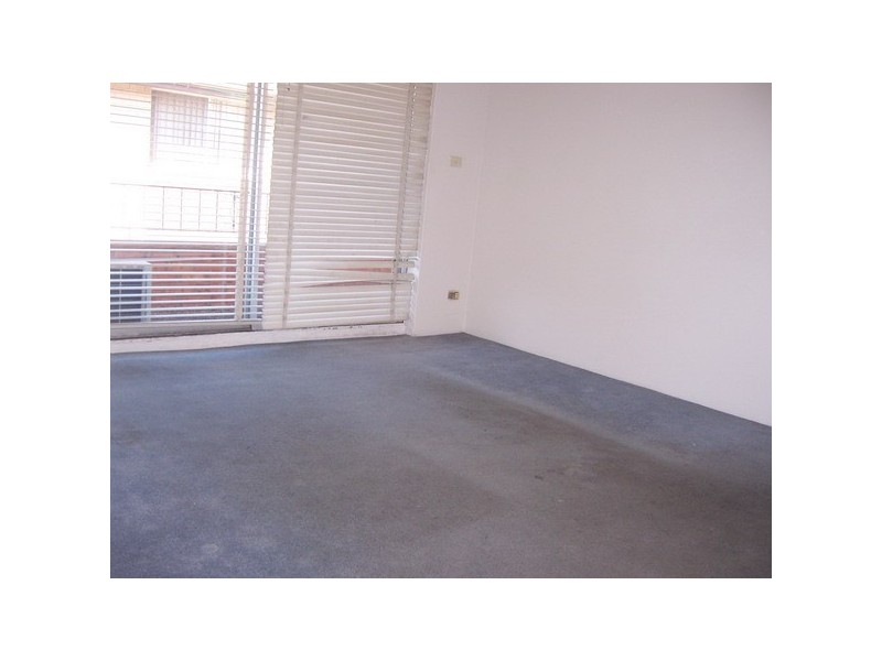 84 Northumberland Rd, Auburn NSW 2144