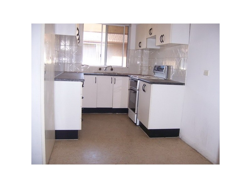 84 Northumberland Rd, Auburn NSW 2144