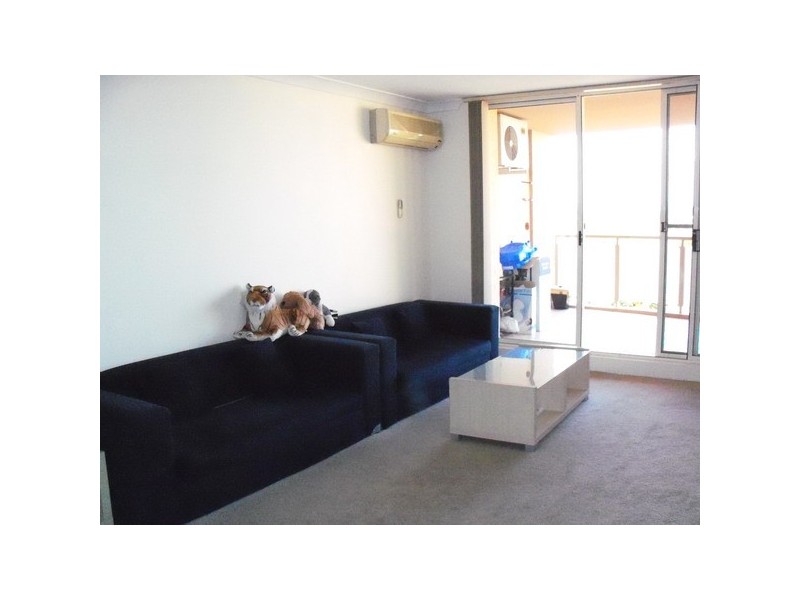 2 Macquarie Road, Auburn NSW 2144