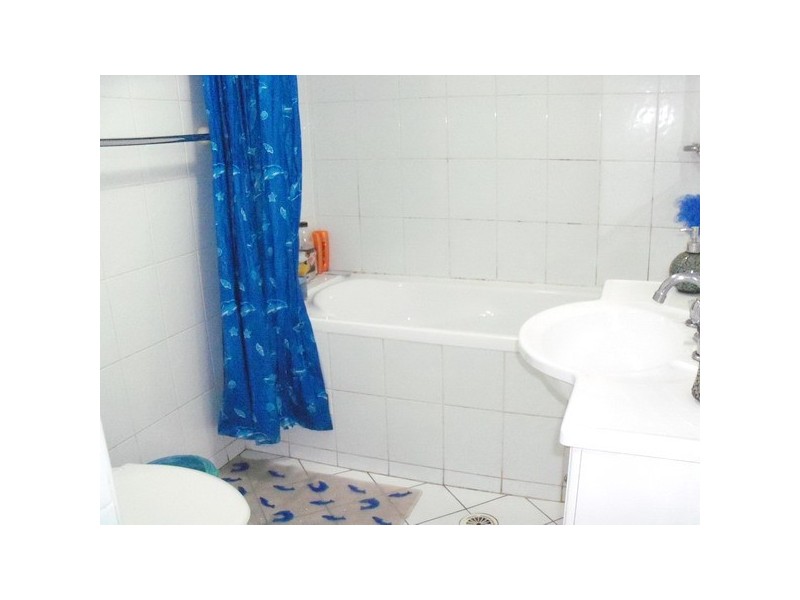 2 Macquarie Road, Auburn NSW 2144