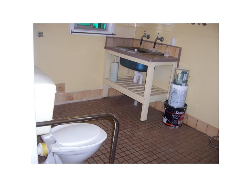 22 Grevillea Rd, Chester Hill NSW 2162