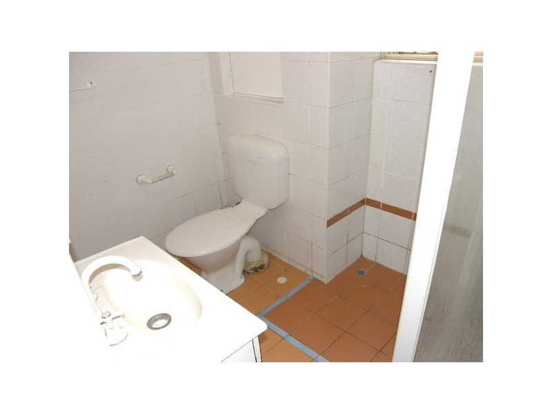 1/77 Northumberland Road, Auburn NSW 2144