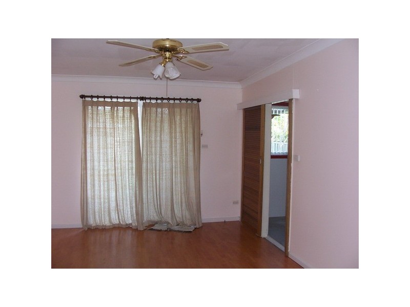 5 Mcclelland Rd, Chester Hill NSW 2162